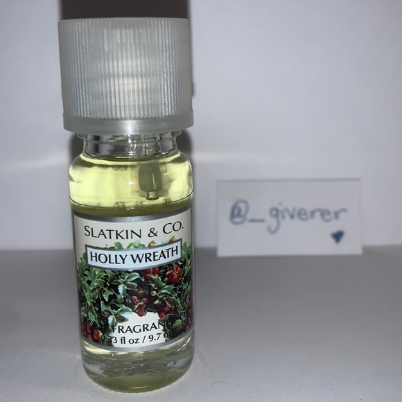Holly Wreath 🌲 Home Fragrance  Oil - Picture 1 of 8